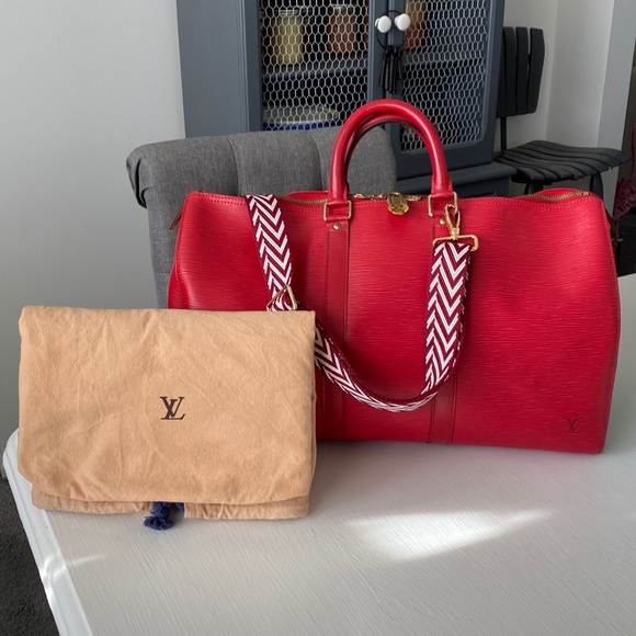 Louis Vuitton Red Epi Leather 45 Boston Bag Keepall Duffel Red Strap LV Dustbag - Picture 4 of 17